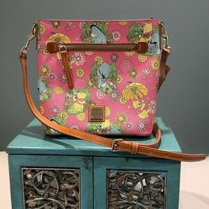 NWOT Disney Dooney & Bourke Bag Pooh and Pals Crossbody  - Pink
